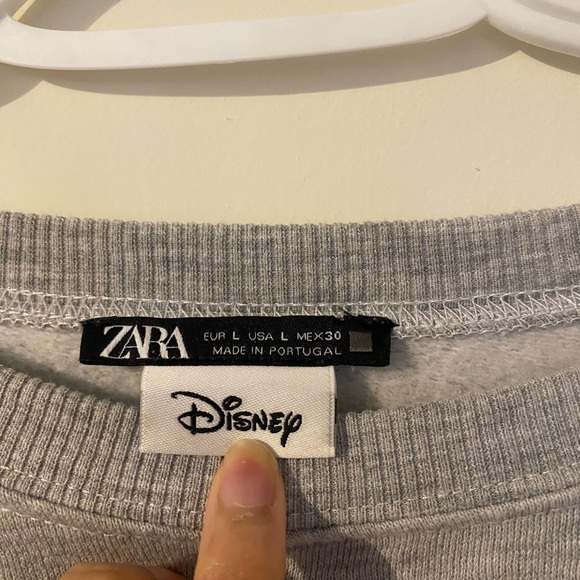 ZARA Grey Mickey Mouse Drop-shoulder Crewneck - Picture 4 of 5